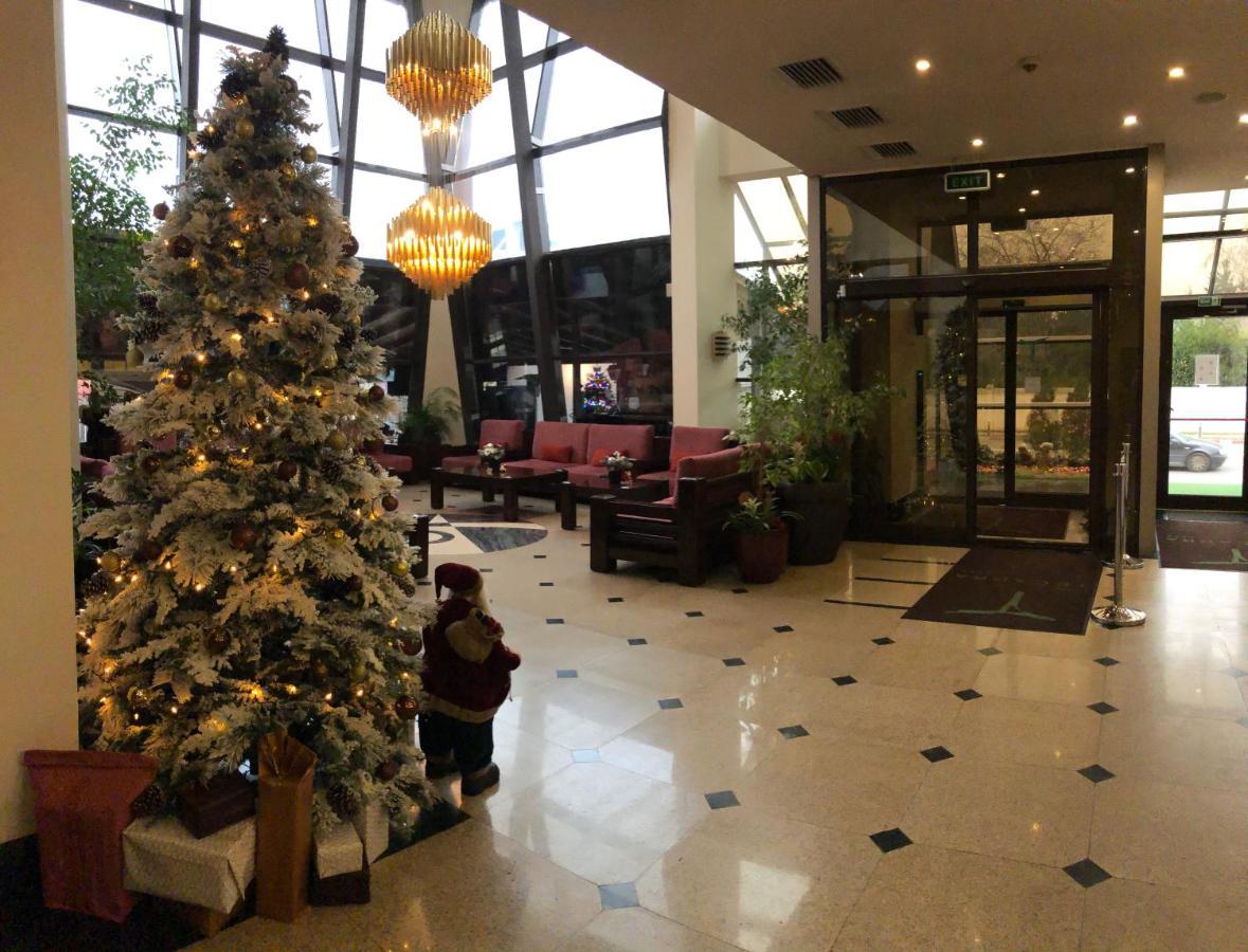 Hotel Tecadra Pipera Экстерьер фото