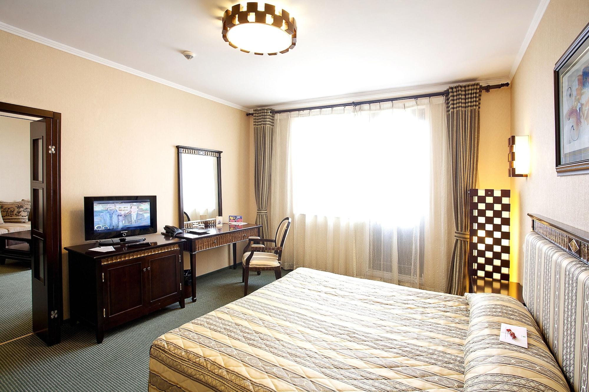 Hotel Tecadra Pipera Экстерьер фото