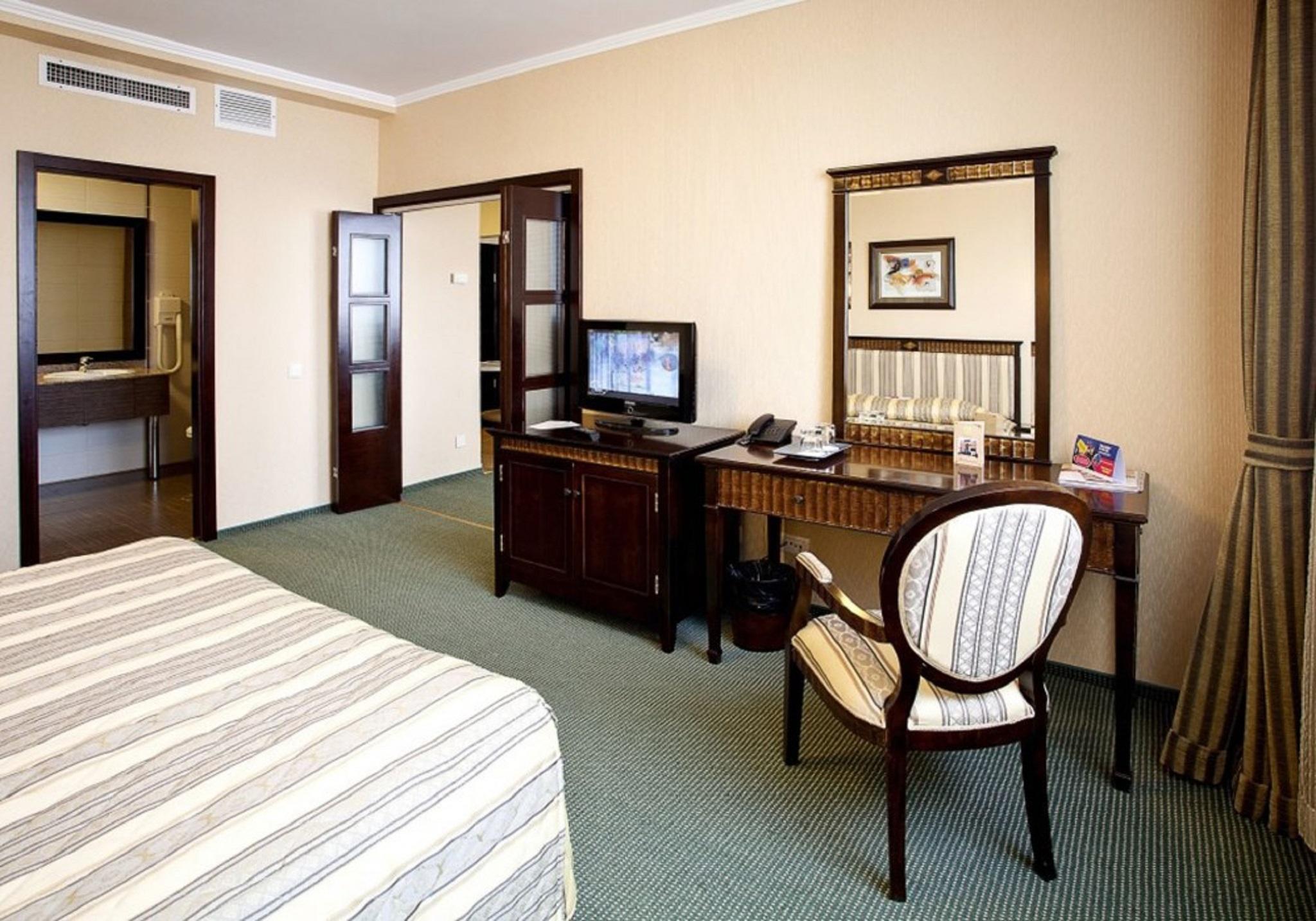 Hotel Tecadra Pipera Экстерьер фото