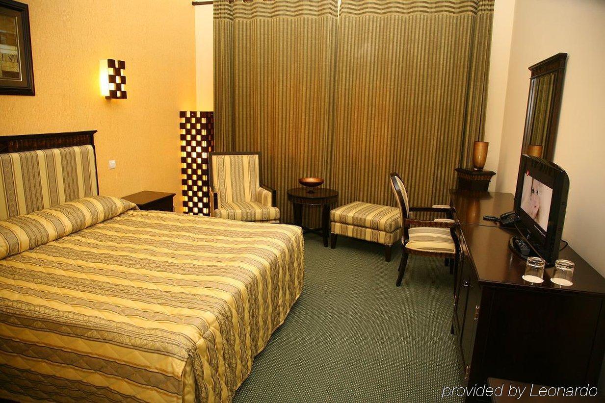 Hotel Tecadra Pipera Номер фото