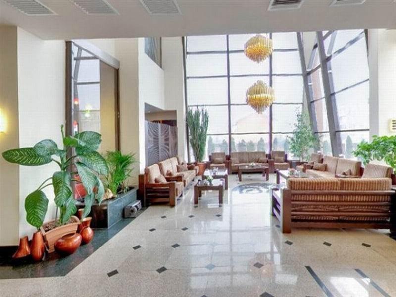 Hotel Tecadra Pipera Экстерьер фото